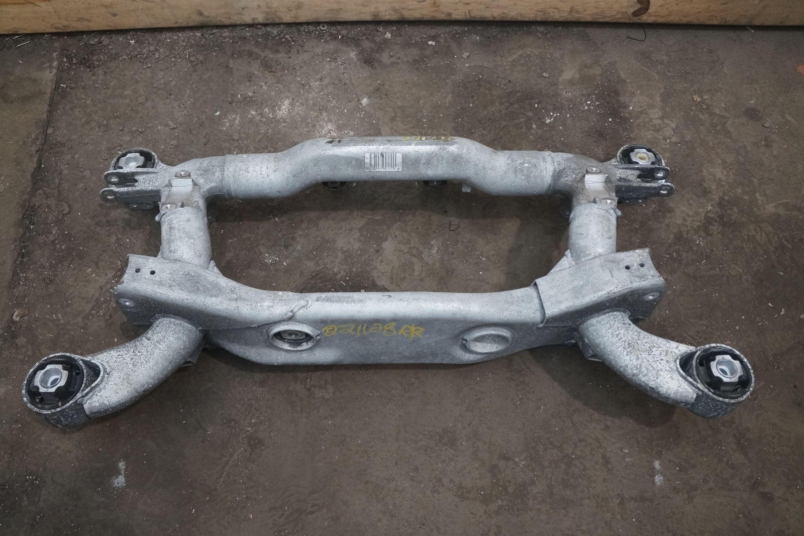 Rear Suspension Subframe Cradle Crossmember 33316770752 Rolls Royce Phantom 04