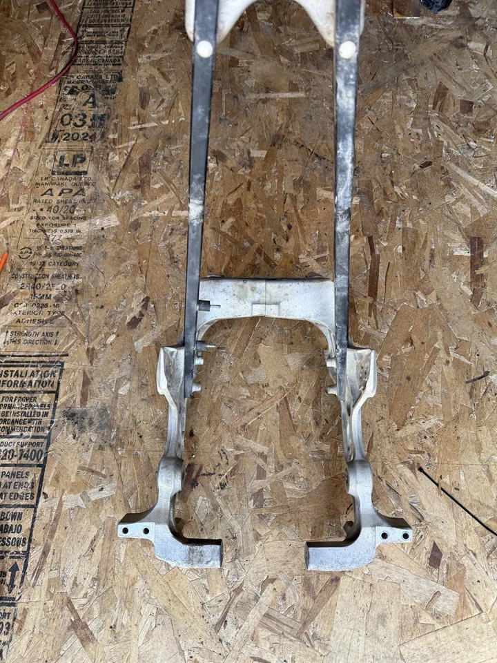 Bastidor Can-Am DS450 Sub chasis carrocería base trasera 2008-2015 OEM Can Am 2013 DS 450 Foto 4 de 4