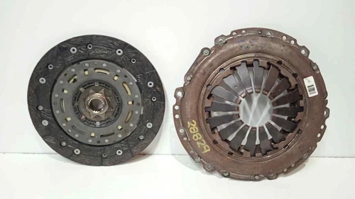55219388 Kupplungssatz für Abarth 500 Cabrio (150) Basis 3743482 - Bild 1 von 10