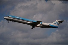Dia PH-OFD Fokker 100 KLM Cityhopper Flugzeug 35mm ungerahmt O109-1-4