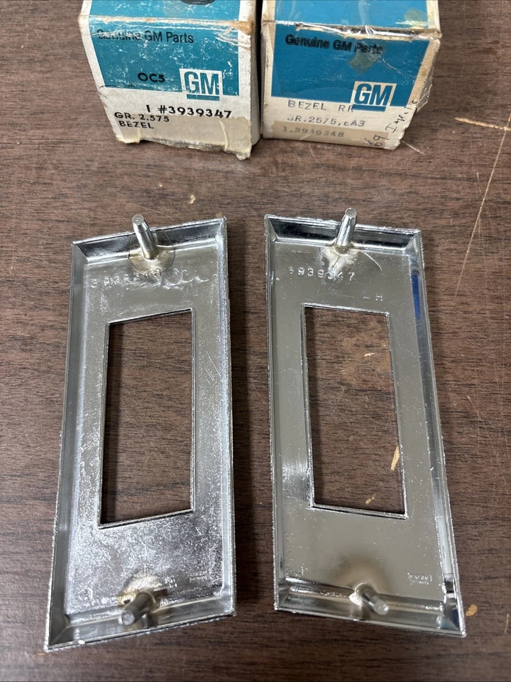 3939347 3939348 1969 雪佛兰 Marker Bezels Impala Bel Air 比斯坎 Caprice NOS — 第 2/3 张图片