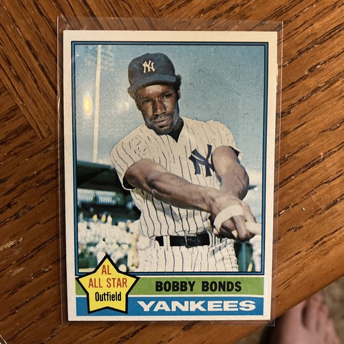 NEW YORK YANKEES 1976 Topps Team Set!(31 Cards)Munson, 5 Traded,Bonds x2 MINT/NM - Picture 19 of 19