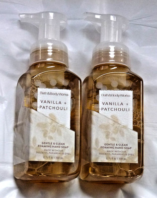 Bath & Body Works VANILLA + PATCHOULI GENTLE & CLEAN FOAMING HAND SOAP  X 2 NEW!
