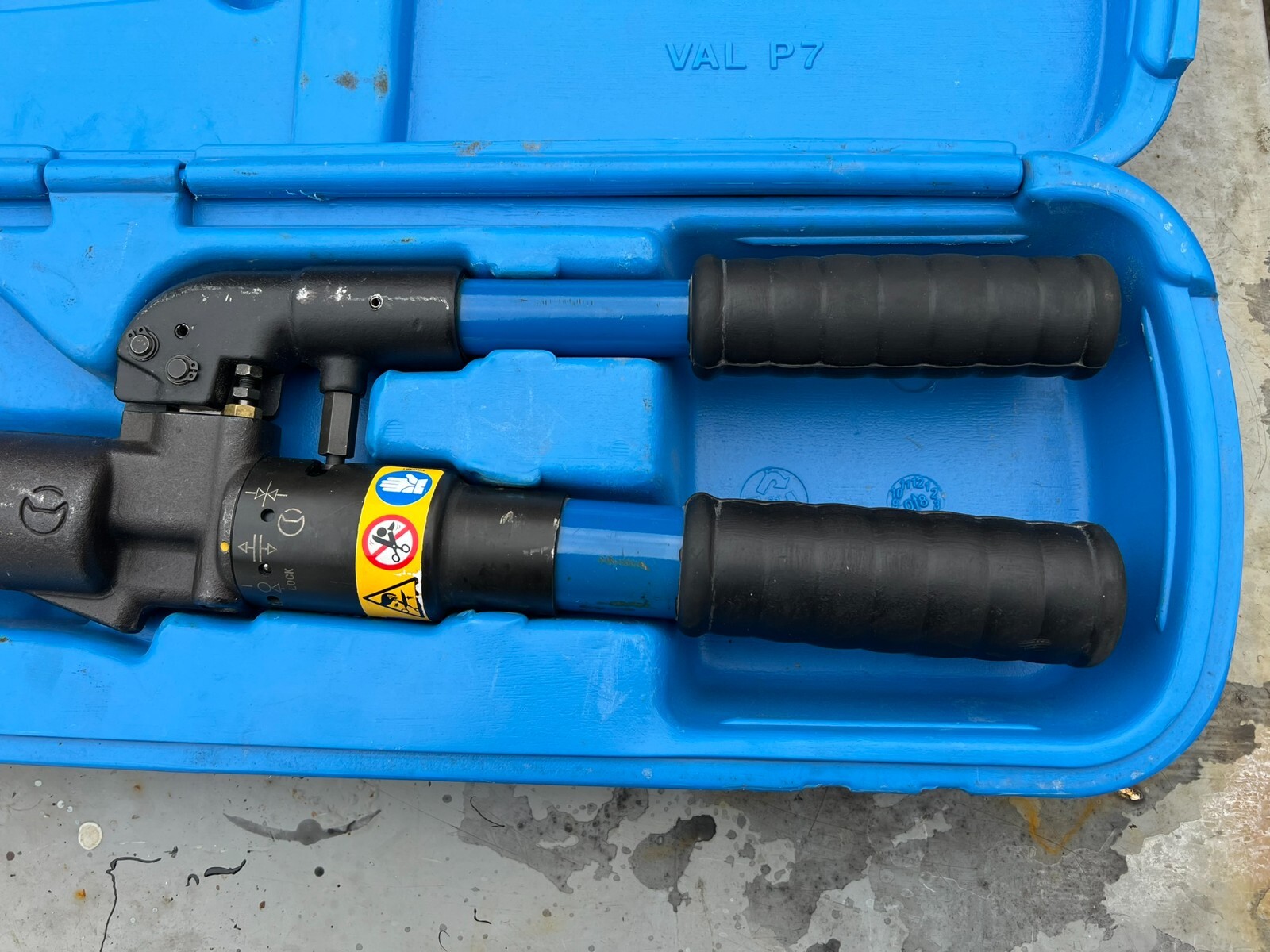 Cembre HTTC0851 85mm hydraulic cable cutters eBay