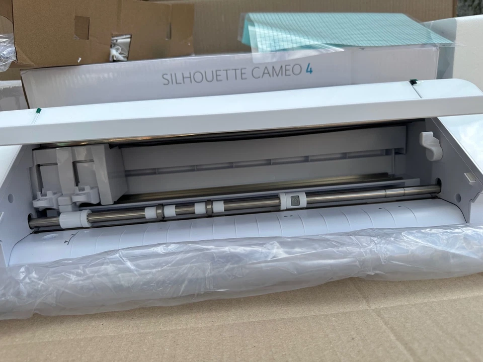 Silhouette America Schneideplotter Weiß 4 Cameo 4Trend in OVP - Bild 3 von 4