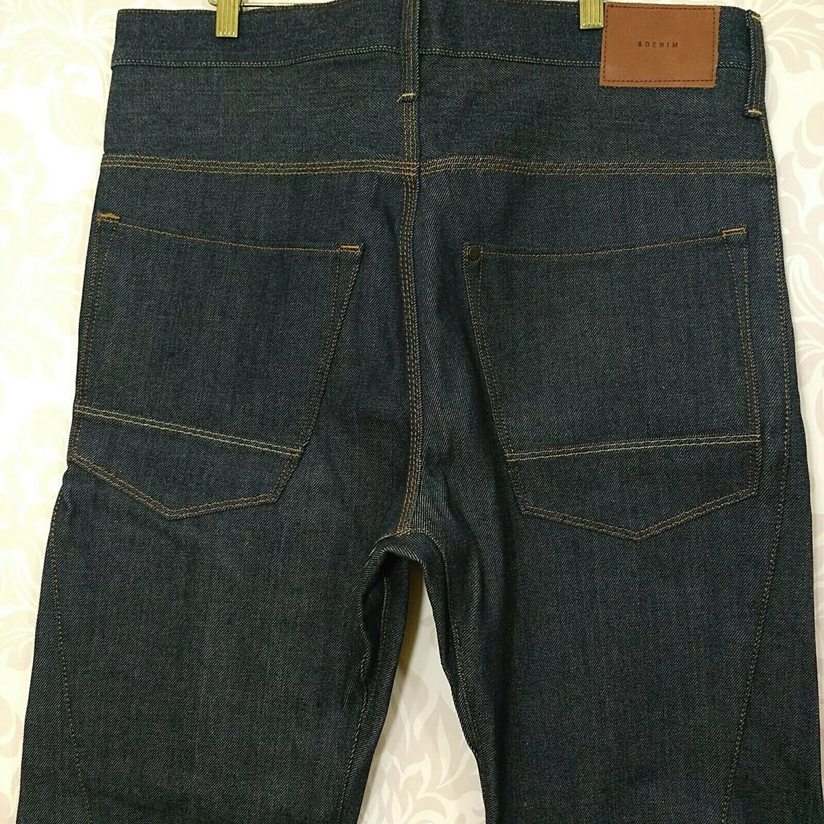 H M Mens 34 Jeans Sculptured Fit Tapered Leg Button Fly Dark Wash Cotton