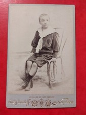 photo enfant sur une chaise phot. Anty Emilio dits Napoléon R-39