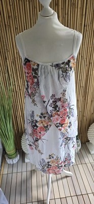 STYLEBOOM Traumhaftes Kleid Gr.M 36/38 Blumen locker geschnitten leicht wNEU