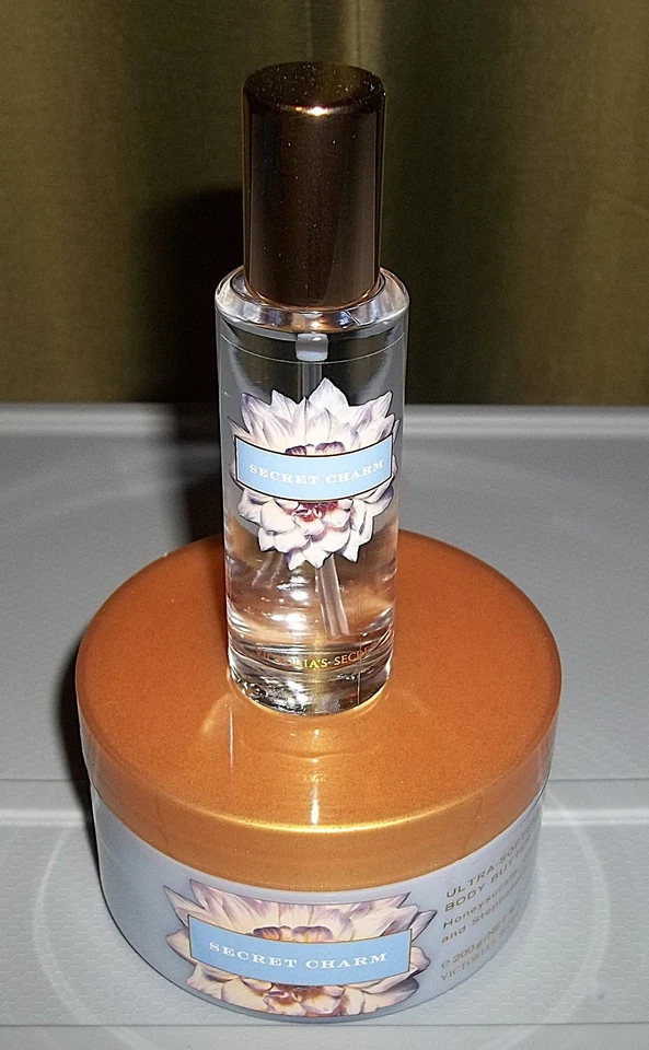 Victoria's Secret SECRET CHARM духи 1 унц + РЕДКАЯ тела масло/крем для тела комплект  - Изображение 2 из 3