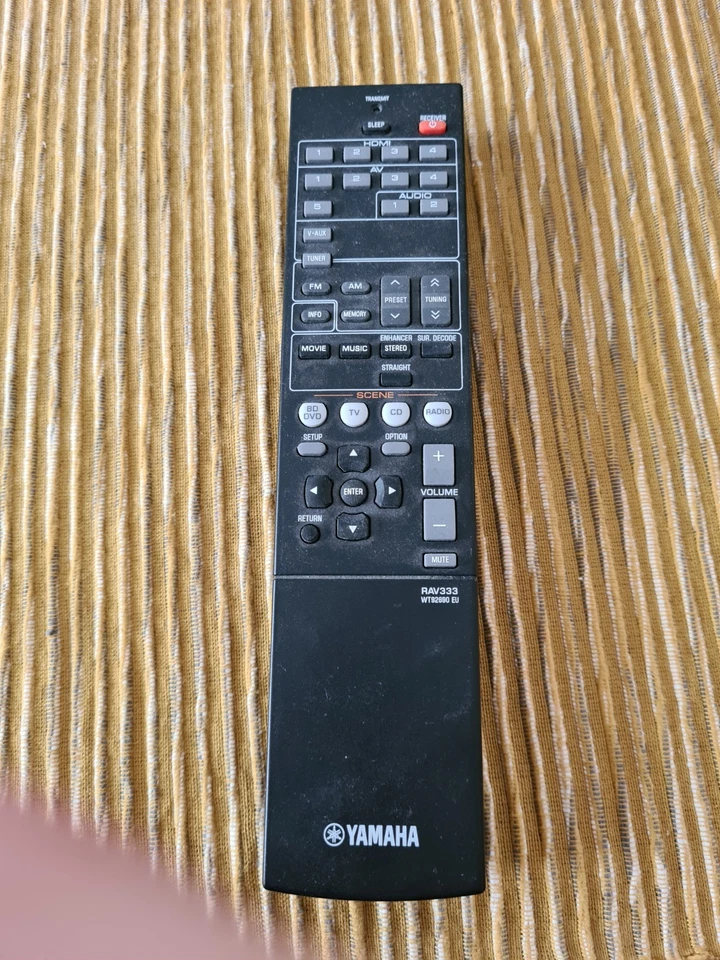 Yamaha RX-V 367 AV Receiver - Bild 4 von 4