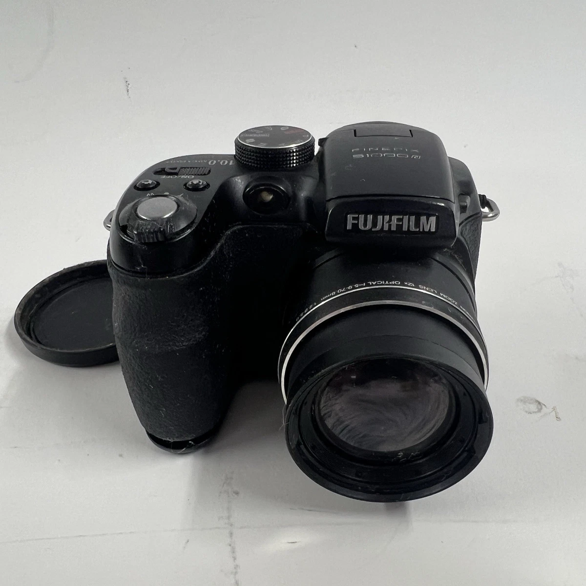 Fujifilm FinePix S デジタルカメラ Amazon.com : FujiFilm FinePix S3000 3.1MP Digital Camera w/6x
