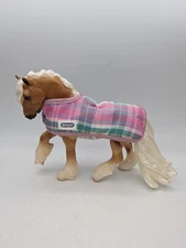 Breyer 2020 Web Special Traditional HONEYBUNCH the Palomino Christmas Fell Pony