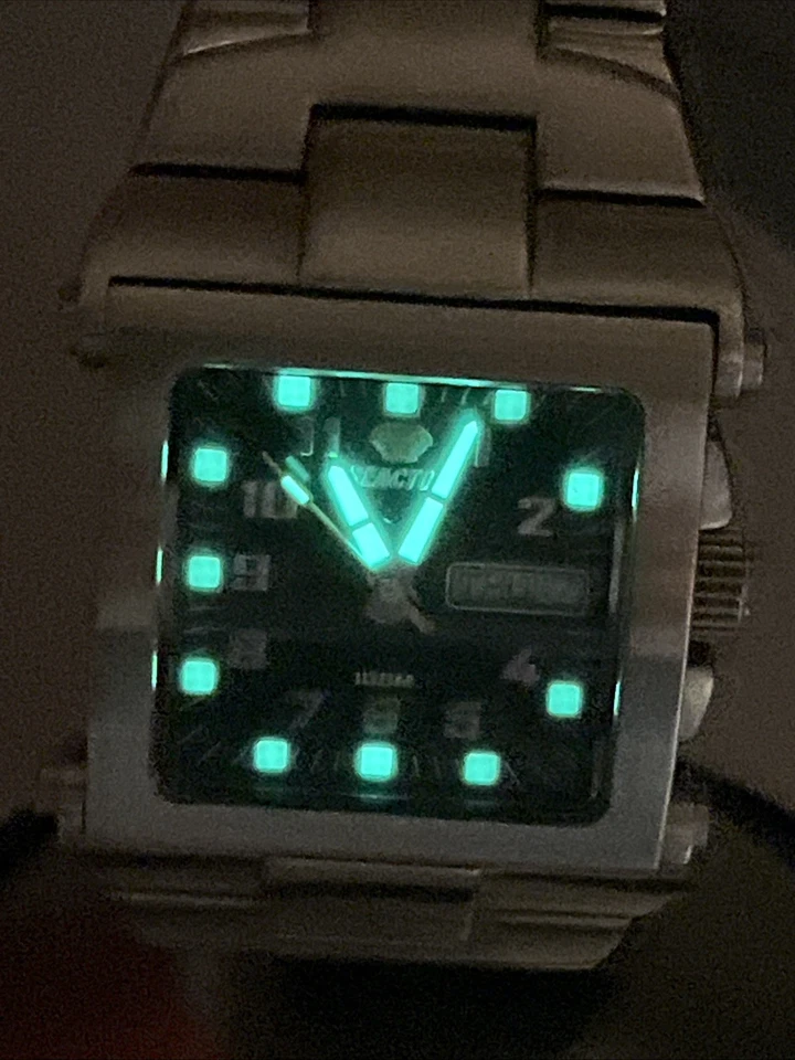 Reactor MC2 60001 Men’s Watch Black Dial 100M Diver W/ Box, New Battery! - Image 4 of 4