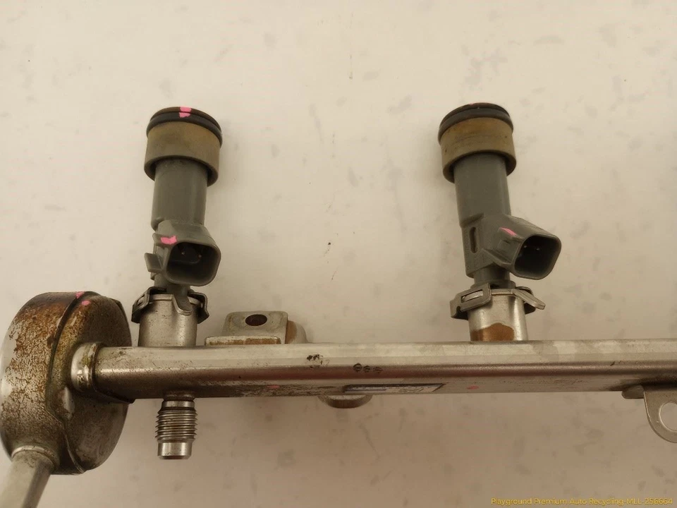 Carril de combustible Pontiac Solstice Saturn Sky con inyectores 2,4 L 4 cilindros compatible con 06-08 Foto 4 de 4