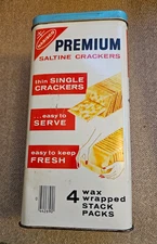 Vintage 1969 Nabisco Premium Saltine Crackers Tin  14oz