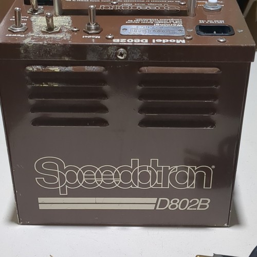 Speedotron Model D802B Power Pack Brown Line Power Source Tested Working - Picture 5 of 6
