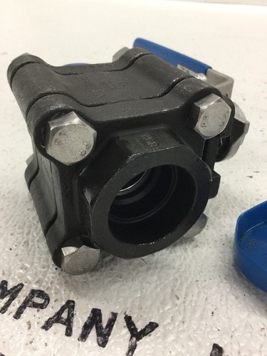 Ball Valve Full Port 1" 2000 CWP Socket W/ Locking Lever FNW Fig. 321A CS X SS - Picture 8 of 10