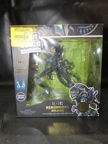 Aliens Xenomorph Soldier #2 Mini Epics Weta Workshop Limited Ed Gamestop - Picture 3 of 5