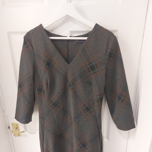 M & S Grey tartan check ponte jersey midi penicil shift dress 12 - Picture 2 of 6