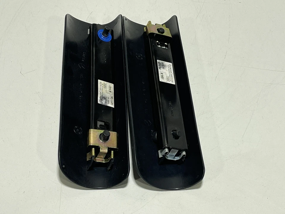 Ajustadores de altura del cinturón de seguridad delantero OEM CC 4GG Jeep TJ Wrangler 2003 2004 2005 2006 Foto 4 de 4