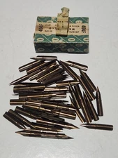 BOX OF 85 Vintage JOSEPH GILLOTT'S 404 FINE DIP PEN NIBS 404F