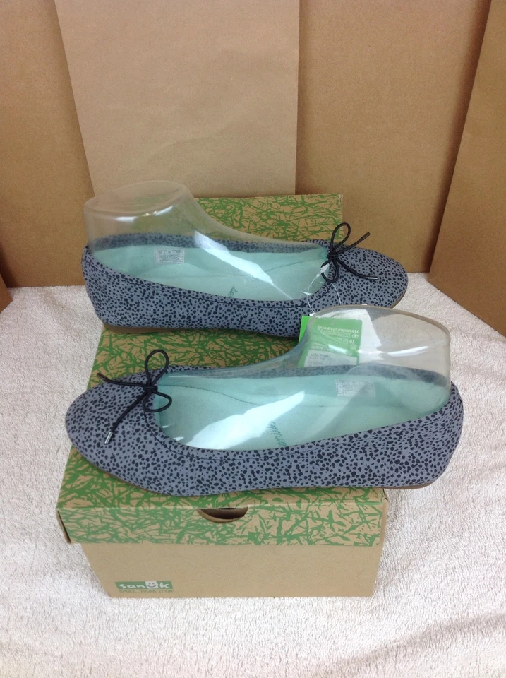 SANUK Yoga Prima Gamuza Ballet Sandalia Zapatos Gris Lunares Animales Para Mujer Talla 7 EE. UU. Foto 3 de 4