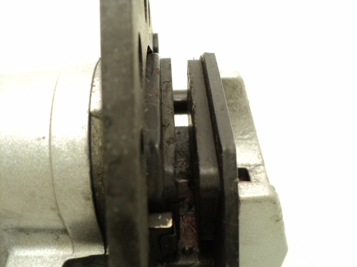 2KA様 Kawasaki ZX1000 ZX 1000 Ninja #B229 Rear Brake Caliper
