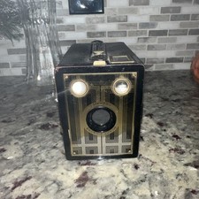 Vintage 1930's Kodak Six-20 Brownie Junior Box Camera Art Deco, Film UNTESTED