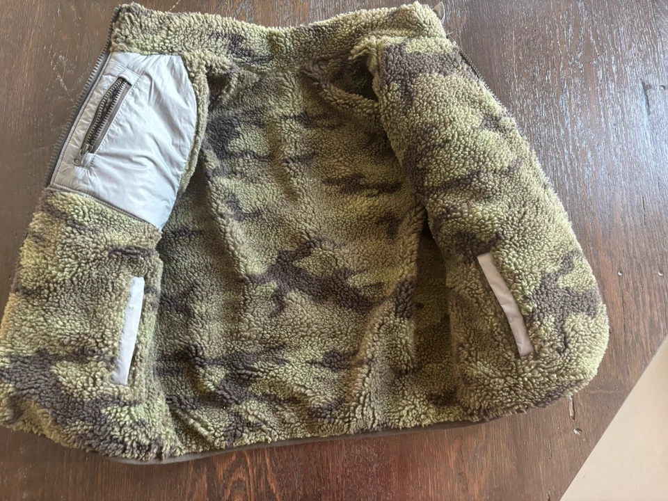 Gap Zip Puffer 外套 - 学步儿童男孩 5 码 — 第 3/4 张图片