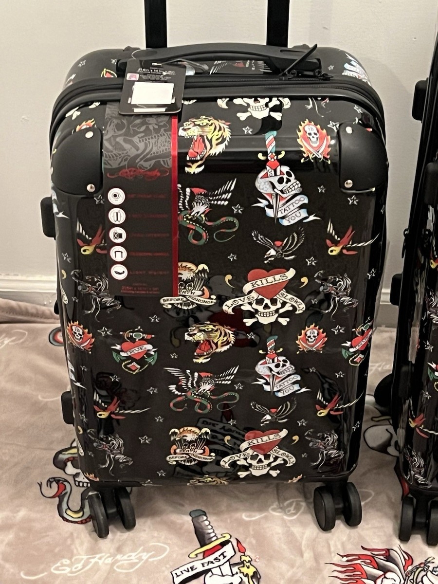 hardy noce de diamant 新品未使用 箱付き Ed Hardy Black Graphic Tattoo Love Kills Slowly 2pc Luggage Set 23