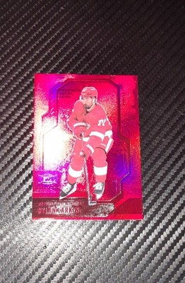 2024-25 Skybox Metal Universe - Dylan Larkin #86 Precious Metal Gems Red /100