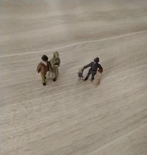 NIB ILLUMINATIONS POLICEMAN / HOMES AND DAPHNE JOHN HINE / ANDY STADDEN