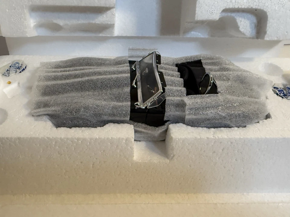 Franklin Mint Shelby Cobra 427 S/C 1966 Black 1:24 # 965/1500 Complete W Box COA - Image 3 of 4