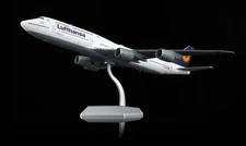 1:200 SQ Wings Lufthansa Airlines Boeing B747-8 D-ABYP Diecast Aircraft Model