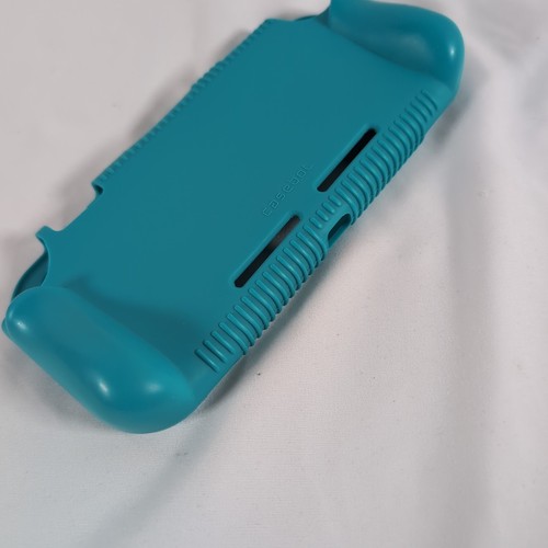 Casebot Turquoise Nintendo Switch Lite Rubberized Cover – Great Condition - Picture 4 of 4