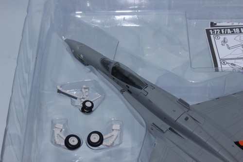 ¡!¡! ¡VENTA!¡! Herpa 580588 1:72 Fuerza Aérea Española Tiger Meet EF-18A NUEVO EMBALAJE ORIGINAL - Imagen 4 de 7