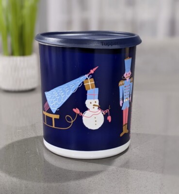 Tupperware Christmas One Touch Canister Container D -17 cup New