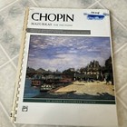 Foto 1 di 6