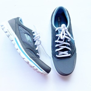 los nuevos tenis skechers