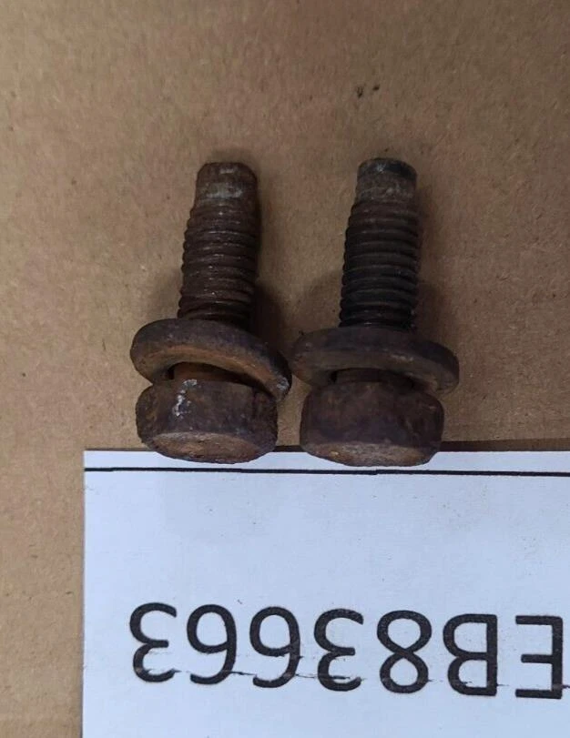 Dodge Ram 1500 2009-2012 pernos para línea de freno bloque de unión marco soporte perno Foto 3 de 4