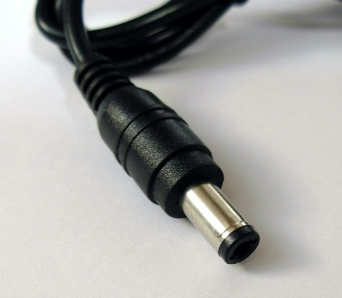 Adaptateur secteur DC 6V 2A avec LED - 100-240V -Power Supply 5,5 x 2,5 mm plug - Zdjęcie 5 z 6