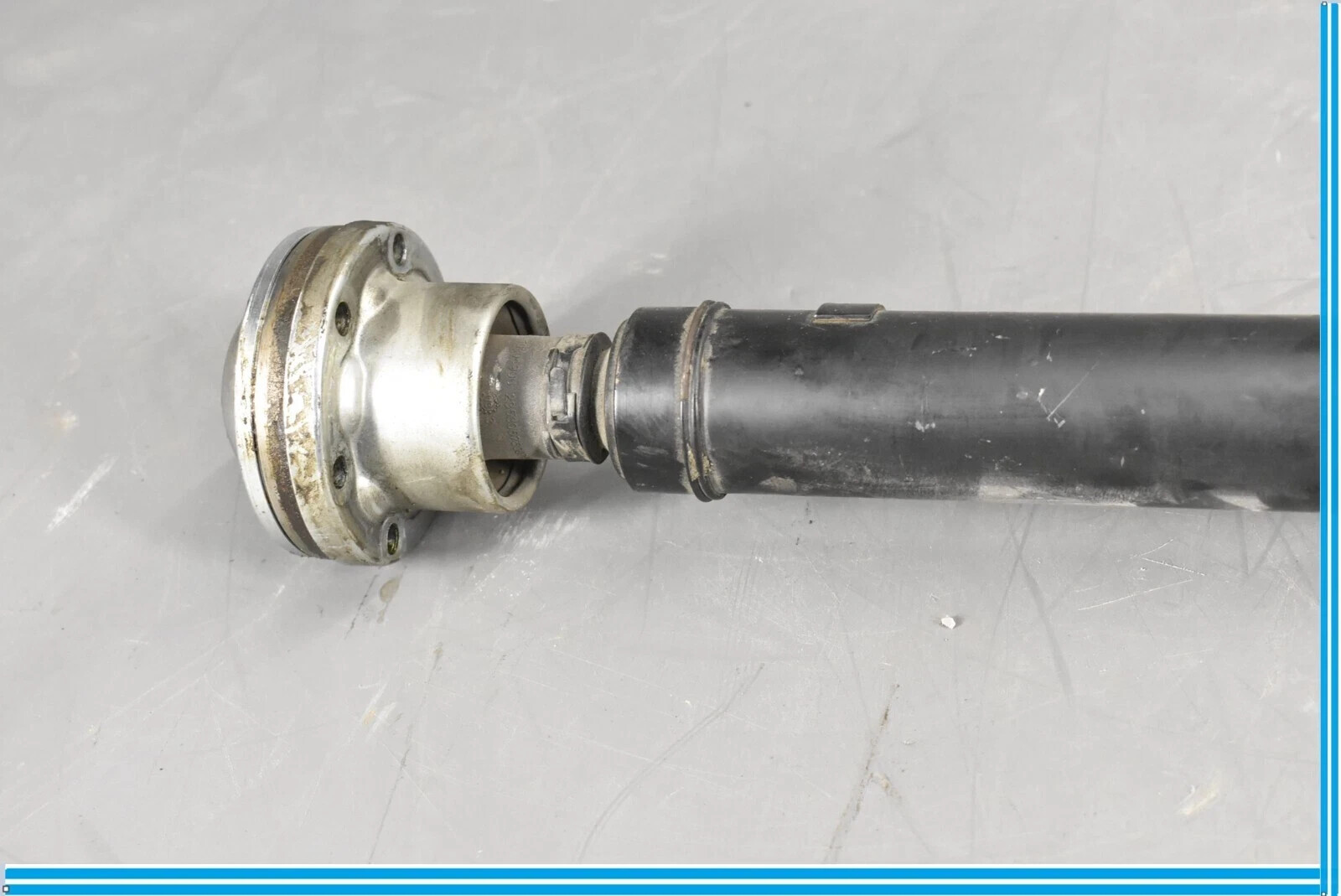 14-20 Maserati Quattroporte M156 Front Propeller Drive Axle Shaft Driveshaft OEM