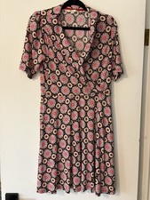 BODEN Fixed Wrap Jersey Dress Opulent Daisy Size 8 Black Pink Floral Comfortable