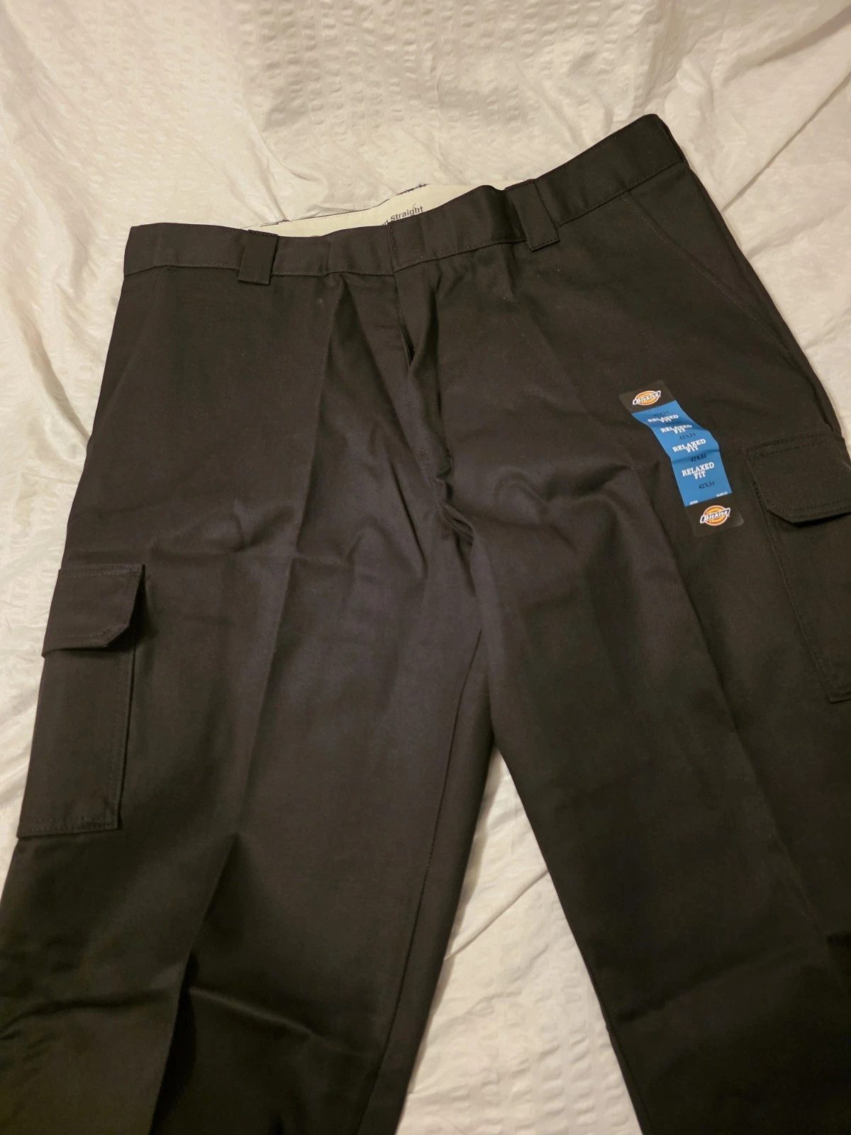 Dickies Men's Workwear Cargo Pants, Relaxed Fit, Straight Leg Size 42"x34" Black