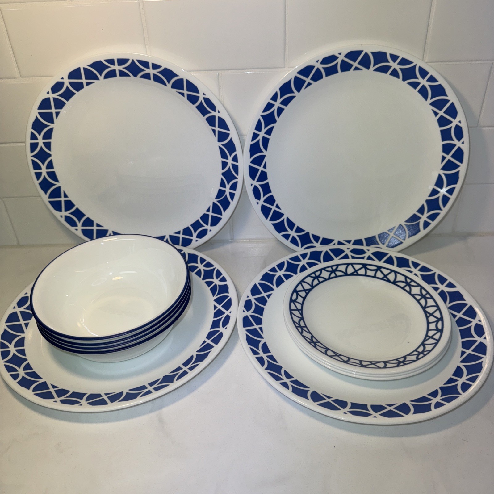 Cobalt Blue Circles (4) Dinner Plates (3) Dessert (4) Bowls