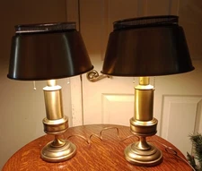 Pair Of Vintage Tole Type Metal Portable Lamps, Gold Color U-501 E-20773 Used