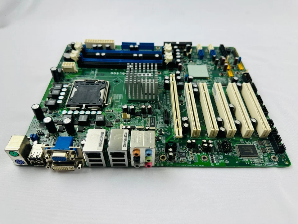 DFI BL600 BL600-DR BL6001-000G Motherboard - Image 4 of 4