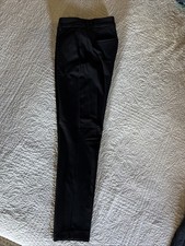 Liverpool Black Ankle Pant With Side Pockets And Zipper  Hook Closure Size 0/25