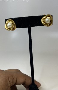 Vintage Napier Gold Tone Faux Pearl Knot Clip On Earrings 6.2g