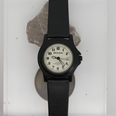 Milan Quartz Date   Black Case   Cream Dial   29mm   New Battery   Extra Strap